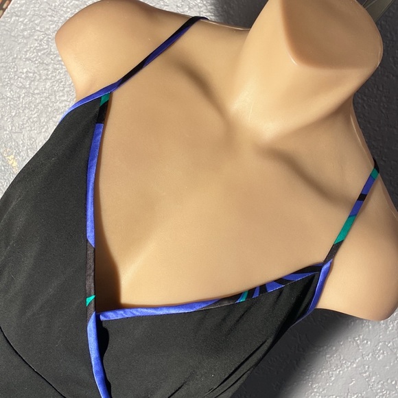 MAGGY LONDON - dress: floral lined bottom and black stretchy strappy top - 16 - Picture 9 of 16